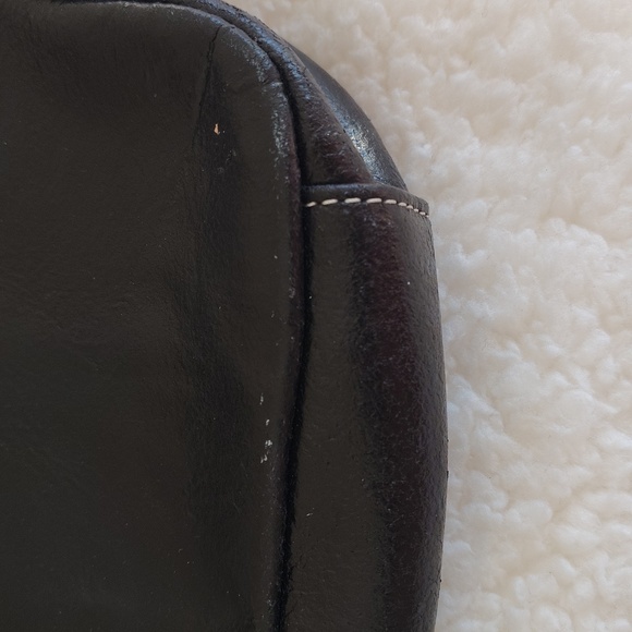 Wilson's Leather Maxima Black Leather Purse/Bag - Picture 2 of 12